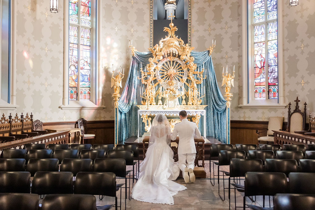 Wedding Ceremony at Notre Dame Basilica of the Sacred Heart